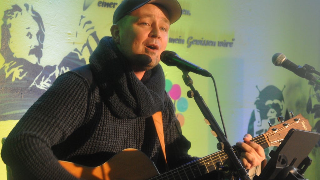 Robby Schulze im Morushaus in Genthin.