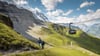 Der neue Themenwanderweg „Eiger Walk of Fame“ führt von der Eigergletscher-Station durch die ikonische Berglandschaft.