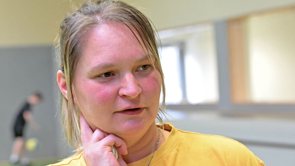 Sindy Krause ist den Tränen nahe. Nach Jahren nimmt sie Abschied von ihrer Familiensportgruppe.