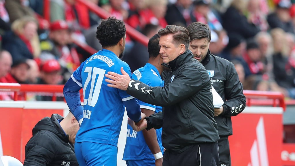 Trainer Christian Titz muss im Heimspiel seines 1. FC Magdeburg am Sonntag gegen Hannover 96 auf Xavier Amaechi verzichten.