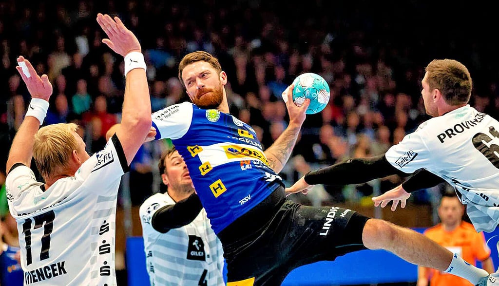 Alexander Saul im Duell mit den Kieler Stars Patrick Wiencek, Domagoj Duvnjak und Hendrik Pekeler.