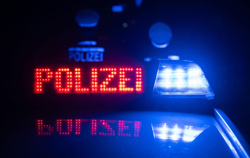Mehrere Personen wurden bei einem Unfall zwischen Siersleben und Hettstedt verletzt.