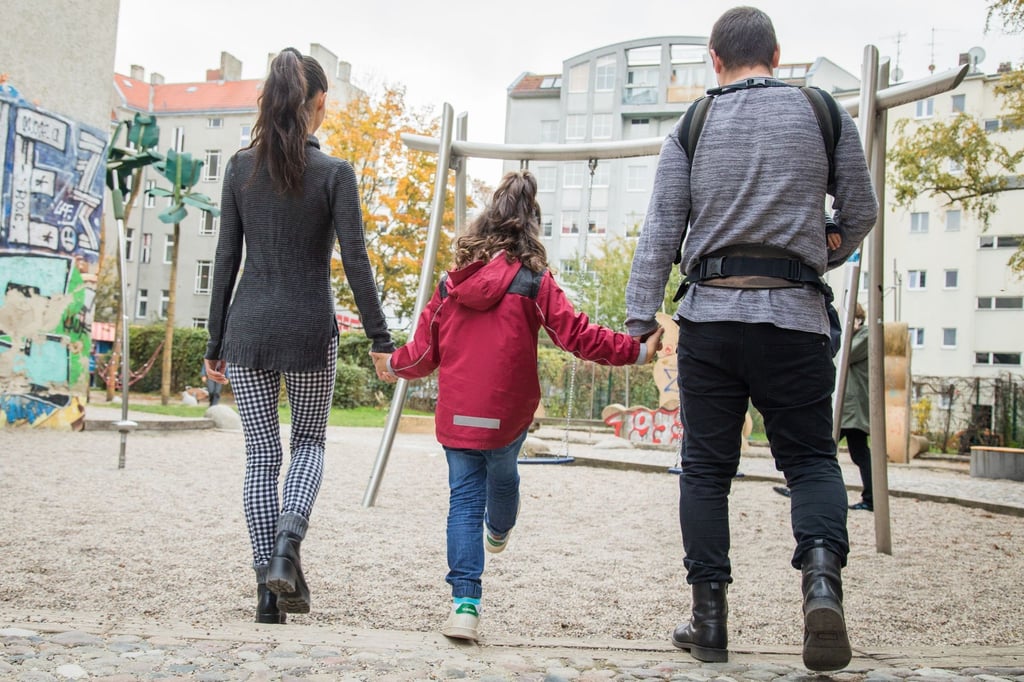 Das Wohl des Kindes steht für viele Eltern an erster Stelle. Doch nicht immer können sie sie vor Gefahren behüten. Eine Kinderinvaliditätsversicherung kann unter Umständen zumindest finanziell helfen.