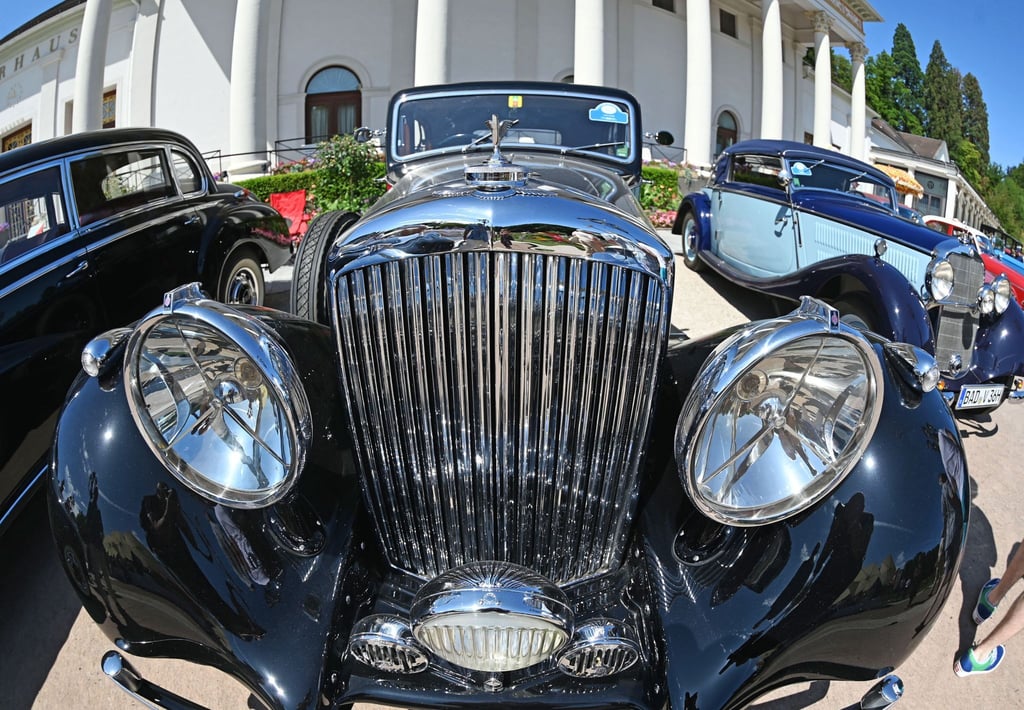 Als Oldtimer dürfen laut Definition des Bundesamtes Fahrzeuge und Anhänger bezeichnet werden, die vor mindestens 30 Jahren erstmals zugelassen wurden.