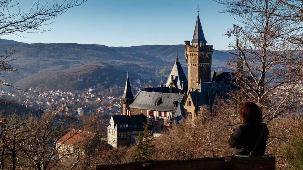 Im Schloss Wernigerode werden die Besucher derzeit mit einem Aprilscherz überrascht.