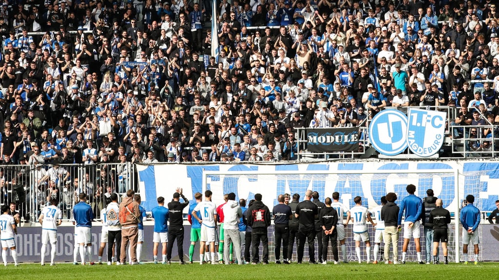 FCM-Stürmer Luca Schuler stellte sich nach der Niederlage gegen Hannover 96 den Pfiffen in der MDCC-Arena und bekam dafür Kritik von den Fans.