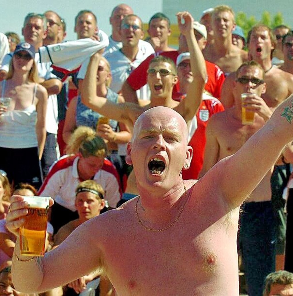 Englische Fans, Obacht!