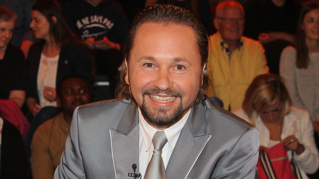 Bares für Rares": Statue von Horst Lichter sorgt für Showabbruch durch Händler