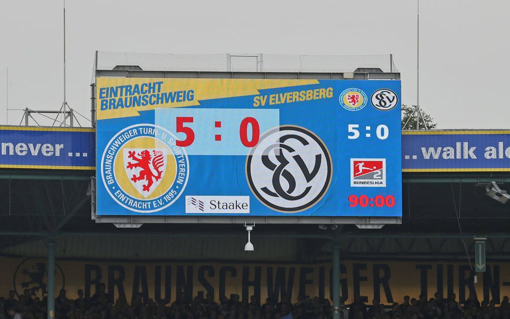 Elversberg ging in Braunschweig richtig unter.