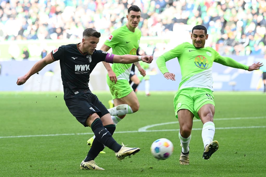 VfL Wolfsburg - FC Augsburg, 26. Spieltag, Volkswagen Arena.