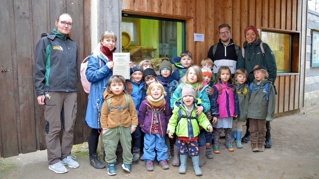 Der Waldkindergarten hat in der vergangenen Woche eine Patenschaft für zwei mongolische Rennmäuse übernommen.