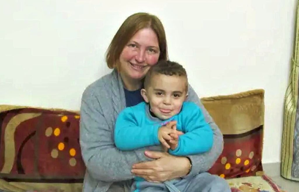 Regina Bernhardt 2015 beim Besuch von Mahmouds Familie in Gaza.