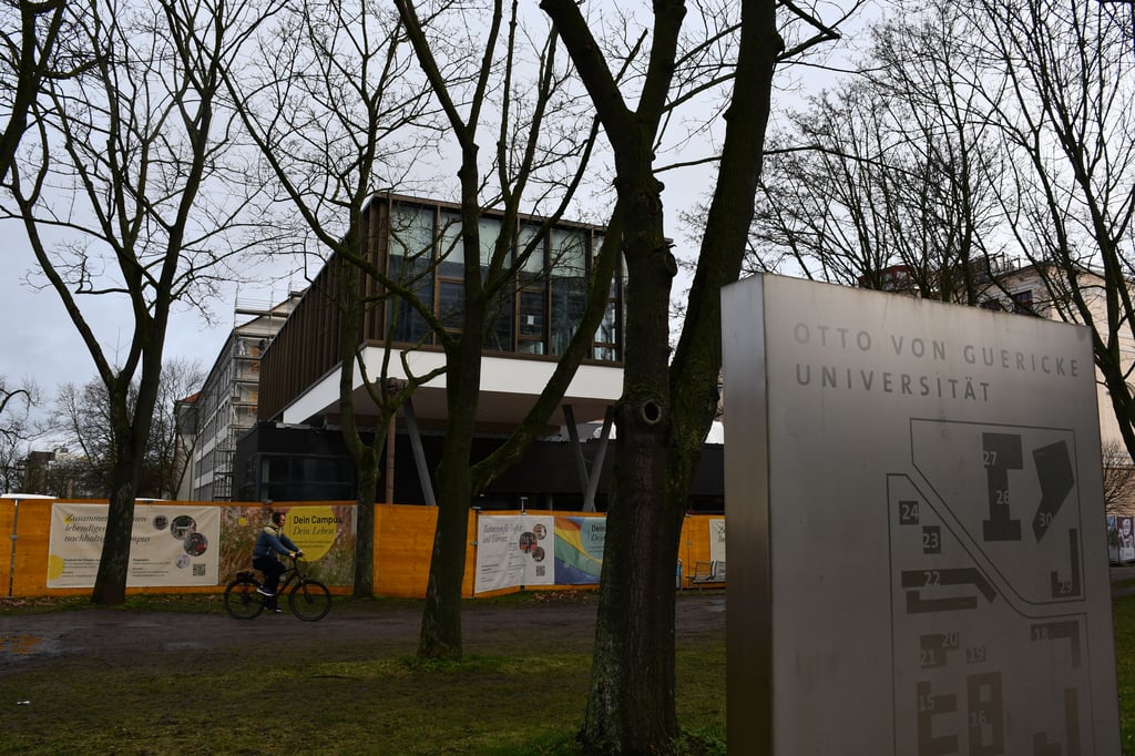 Uni Magdeburg? Hochschule Magdeburg-Stendal? Oder ganz woanders? Nicht nur was, sondern auch wo sie studieren sollen, ist für Abiturienten eine schwere Entscheidung.