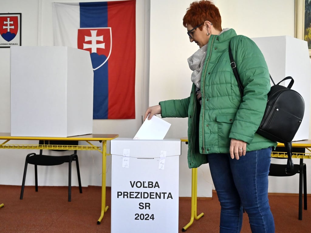 In der Stichwahl trifft Ex-Außenminister Ivan Korcok auf den sozialdemokratischen Parlamentspräsidenten Peter Pellegrini.