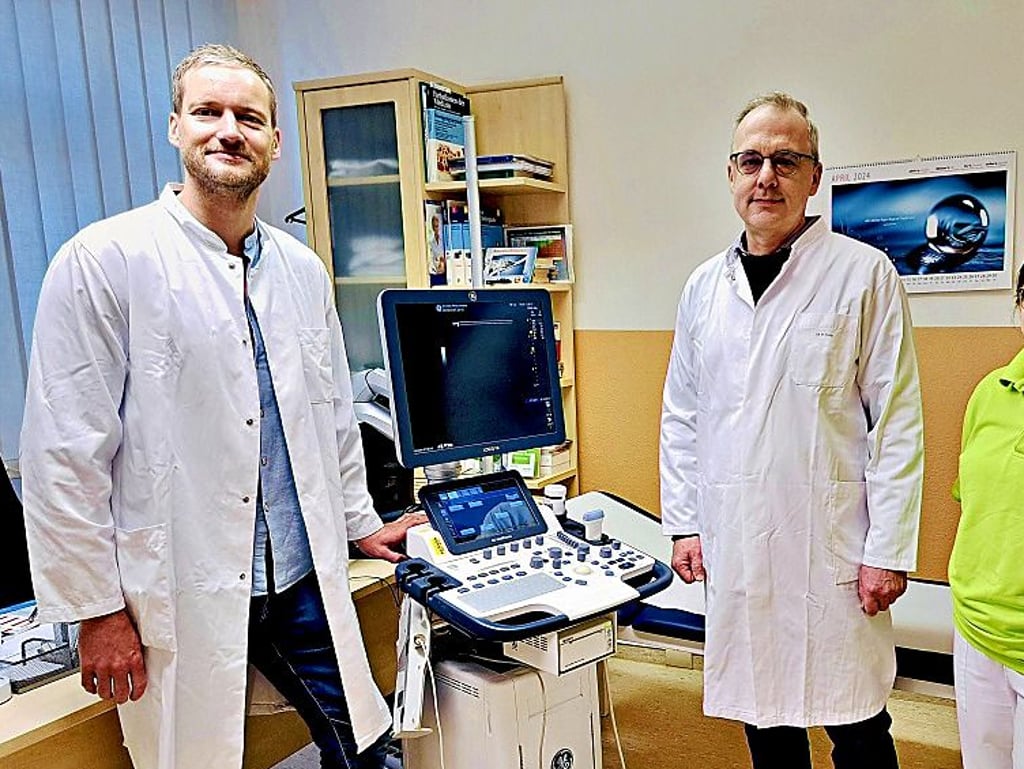 Die beiden Gefäßspezialisten der Helios Klinik Köthen bieten in Bernburg Sprechstunden an.