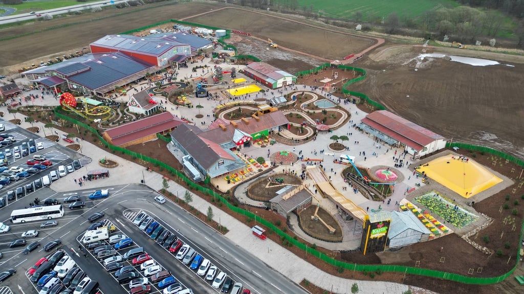 Am neuen Freizeit-Park an der A14 gibt es auch eine Menge Kritik.