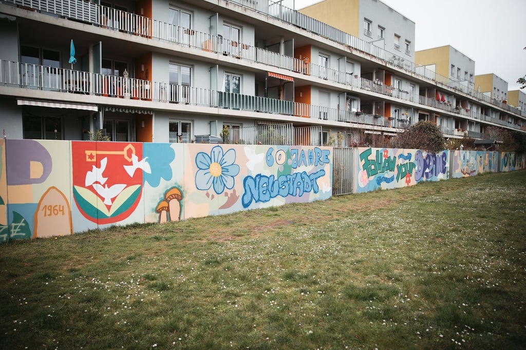 Die Grüne Galerie ist hinter dem Oleanderweg in Neustadt zu finden.