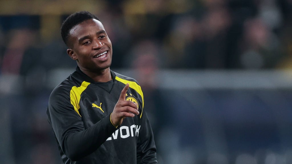 Sturmtalent Youssoufa Moukoko entschied sich 2023 gegen RB Leipzig und verlängerte seinen Vertrag bei Borussia Dortmund.