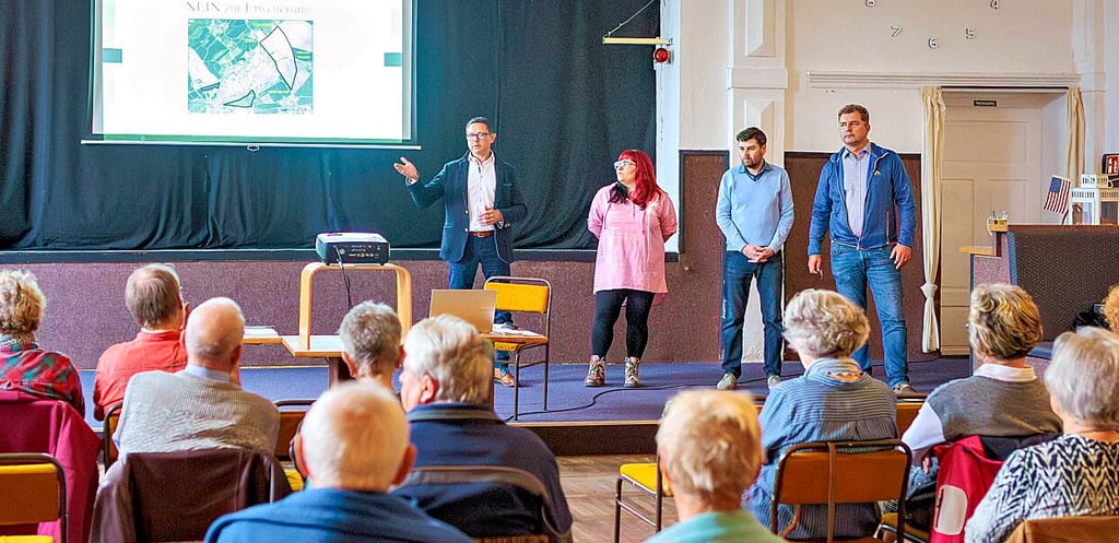 Am Donnerstagabend stellte sich die Bürgerintiative „Nein gegen die Erweiterung des Chemieparks“ vor und etwa 70 Gäste kamen.