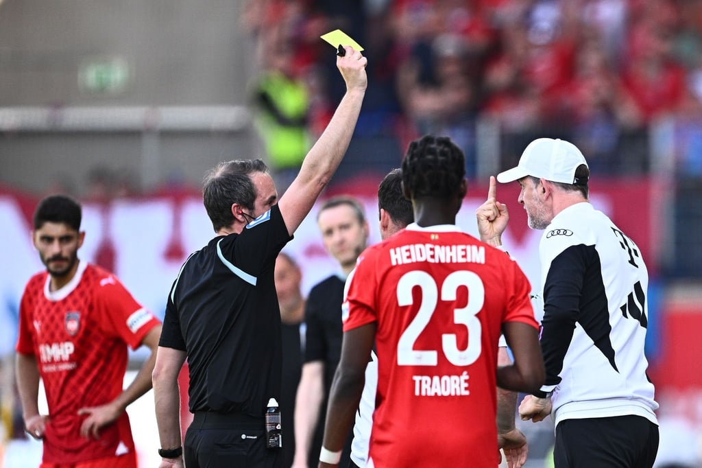 Thomas Tuchel ist bei der Partie gegen den 1.FC Köln gesperrt.
