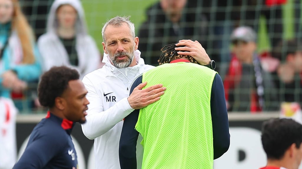 Sorry, Momo: Kein Stammplatz mehr für Mohamed Simakan.