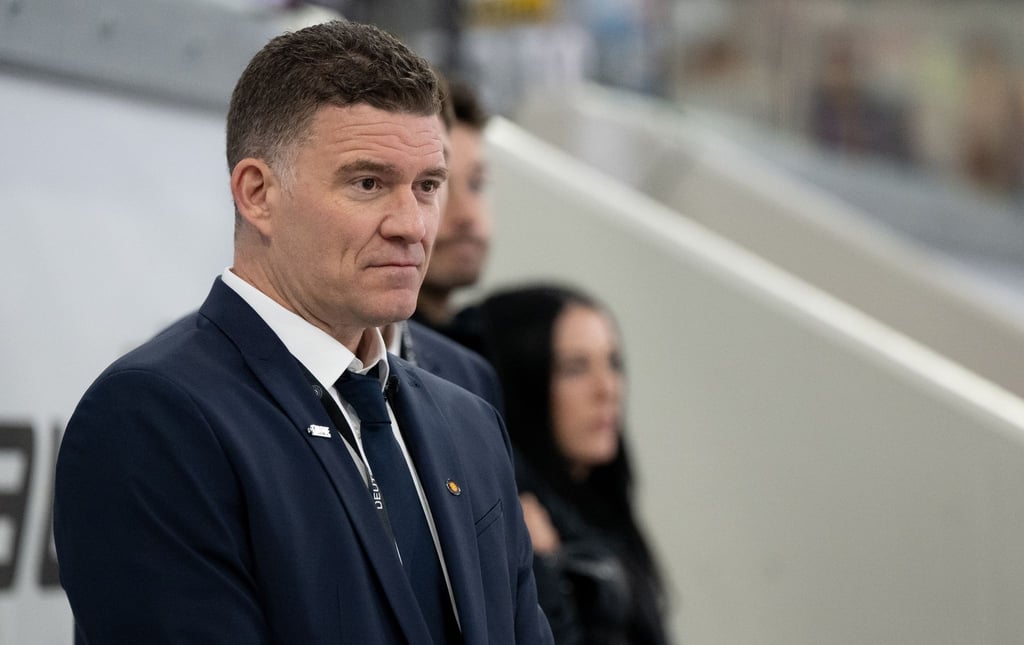 Die deutschen Eishockey-Frauen von Bundestrainer Jeff MacLeod starteten erfolgreich in die Weltmeisterschaft.