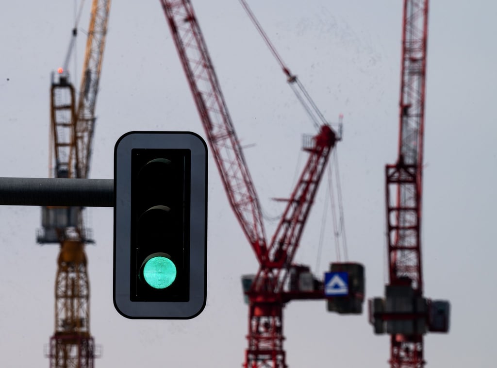 Die Entwicklung der Industrie stellt sich im Februar fast durchweg positiv dar (Symbolbild).