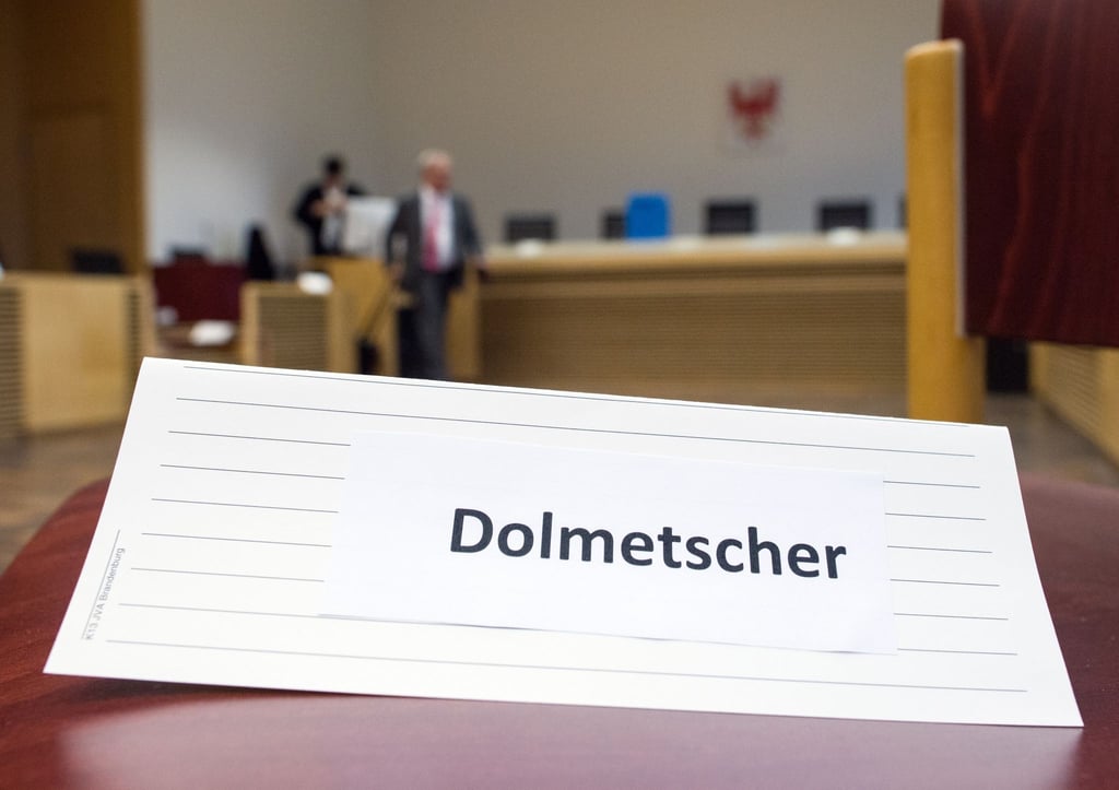 Gerichtsdolmetscher in Deutschland fürchten schärfere Zugangsbedingungen.