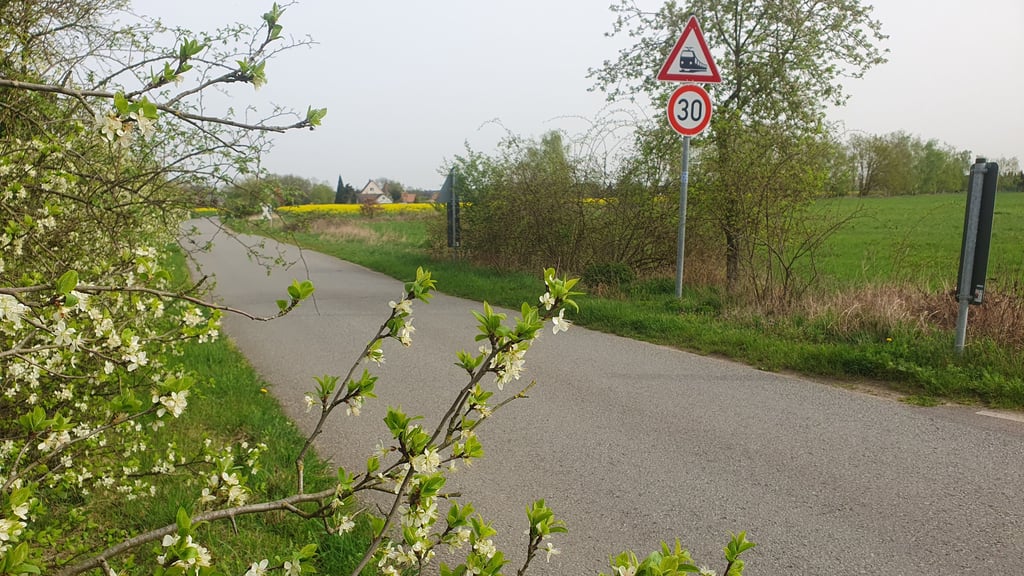 In Salzwedel wird vielfach eine Öffnung für den Verkehr auf dem Bundesfeldweg gefordert.