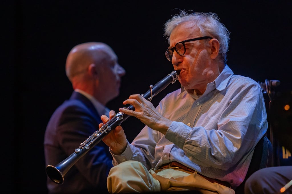 Woody Allen an der Klarinette 2023 beim Barcelona Jazz Festival.