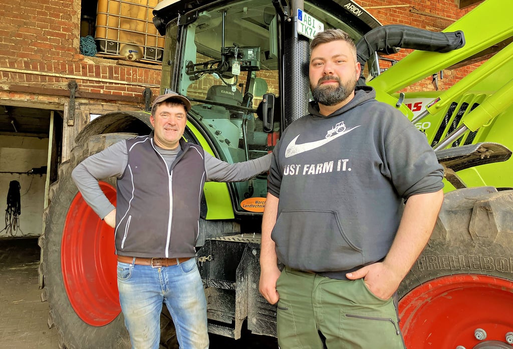 24 Stunden am Tag sind Reiner und Tim Kühn mit ihrem Landwirtschaftsbetrieb in Susigke beschäftigt. Zeit für Kommunalpolitik bleibt da kaum.