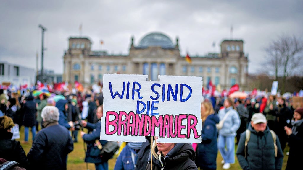 Immer wieder ist im Zusammenhang mit der AfD von einer Brandmauer die Rede. Die Fraktionen im Statdrat Stendal haben zu diesem Thema verschiedene Meinungen.