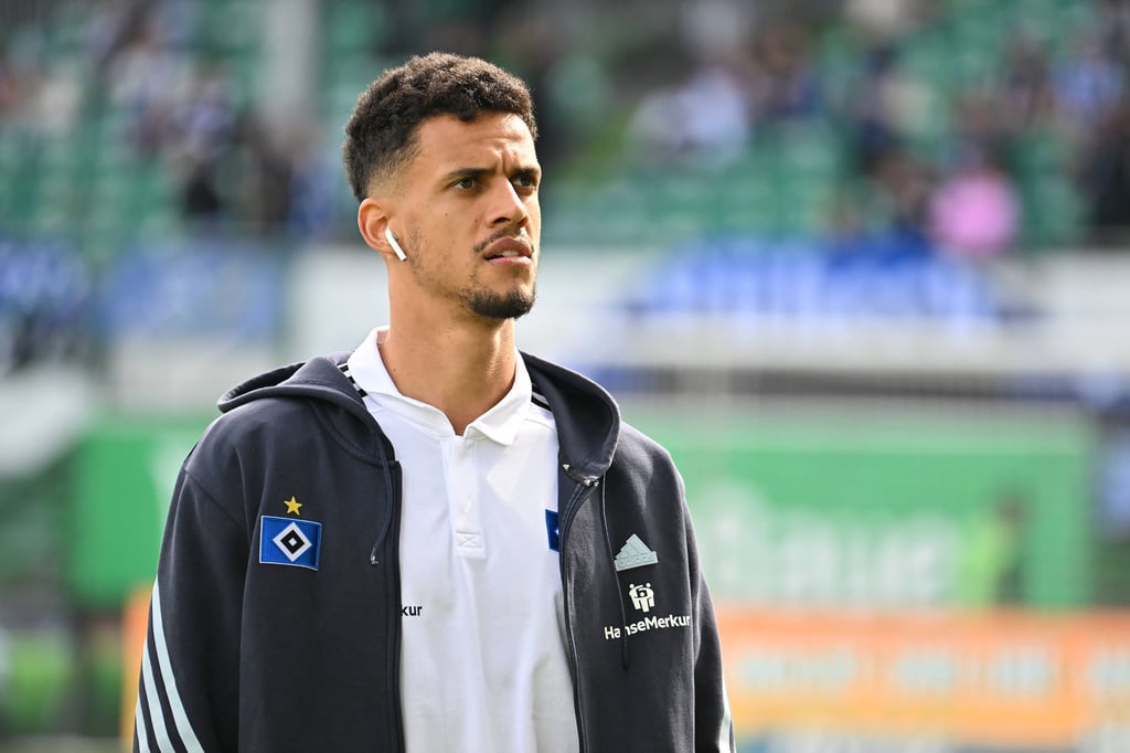 Robert Glatzel könnte beim Spiel Hamburger SV gegen 1. FC Magdeburg nach kurzzeitiger Verletzung zurückkehren. Der HSV benötigt den Topscorer im Aufstiegskampf.