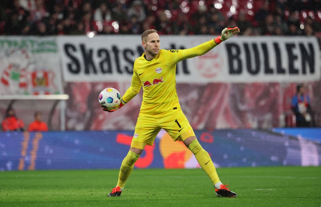 Peter Gulacsi beim Abwurf.