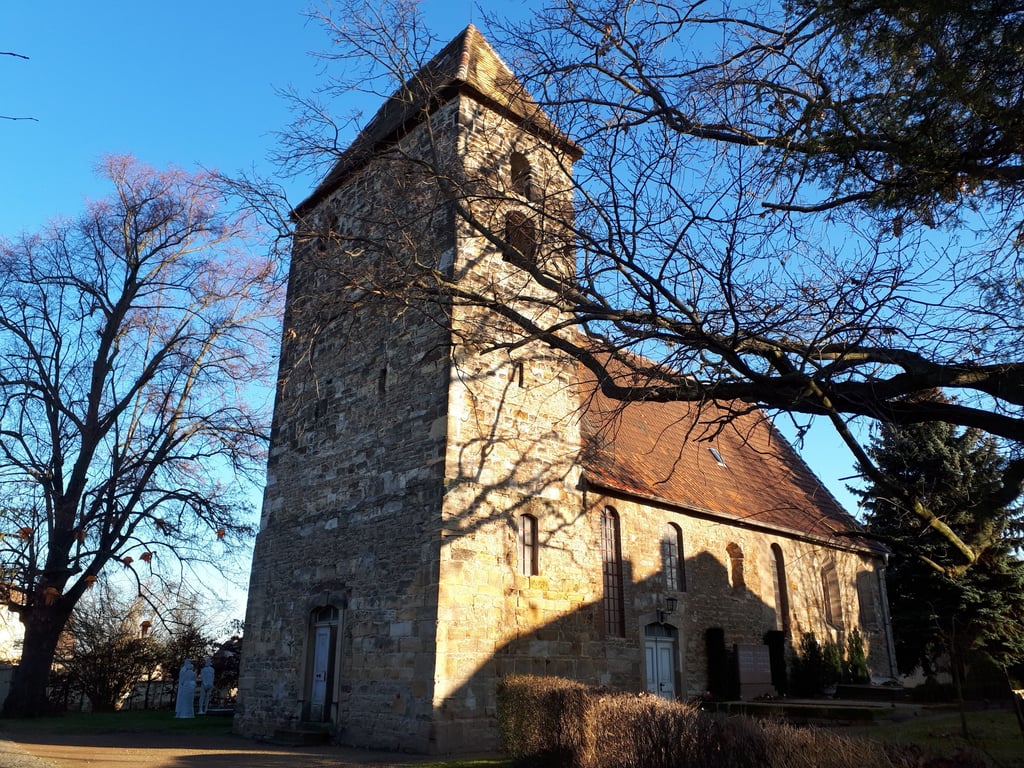 Die Kirche in Röcken ist die Taufkirche von Friedrich Nietzsche. Sie soll mit europäischen Fördermitteln saniert werden.