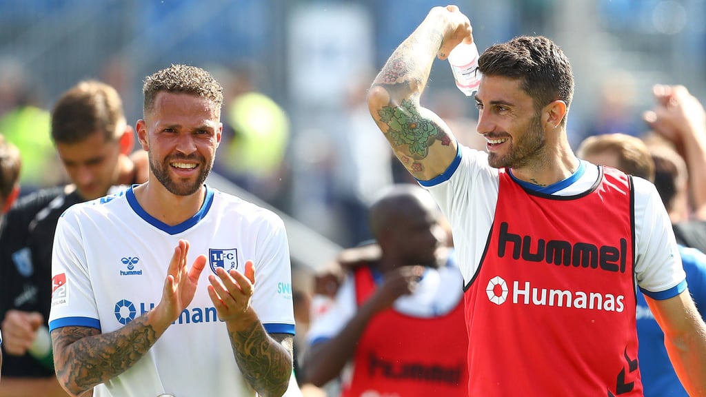 Luc Castaignos und Cristiano Piccini in gemeinsamen Tagen beim 1. FC Magdeburg: Nach der Verletzung des Niederländers wünschte der Italiener bei Instagram gute Besserung.