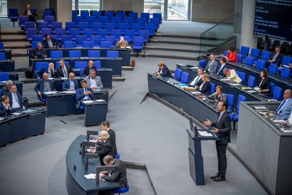 SPD-Fraktionsvize Dirk Wiese wirft der AfD vor, „das Sprachrohr für den Kreml“ zu sein.