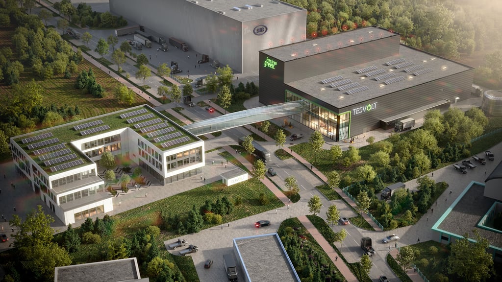 In der neuen Batteriefabrik in Wittenberg soll auf zwei Etagen produziert werden. Das Hochregallager ist im Gebäude integriert. In einem zweiten Bauabschnitt soll auch ein Forschungszentrum gebaut werden, das über einen Glasgang mit der Produktion verbunden ist. Das bisherige Werk grenzt direkt an.