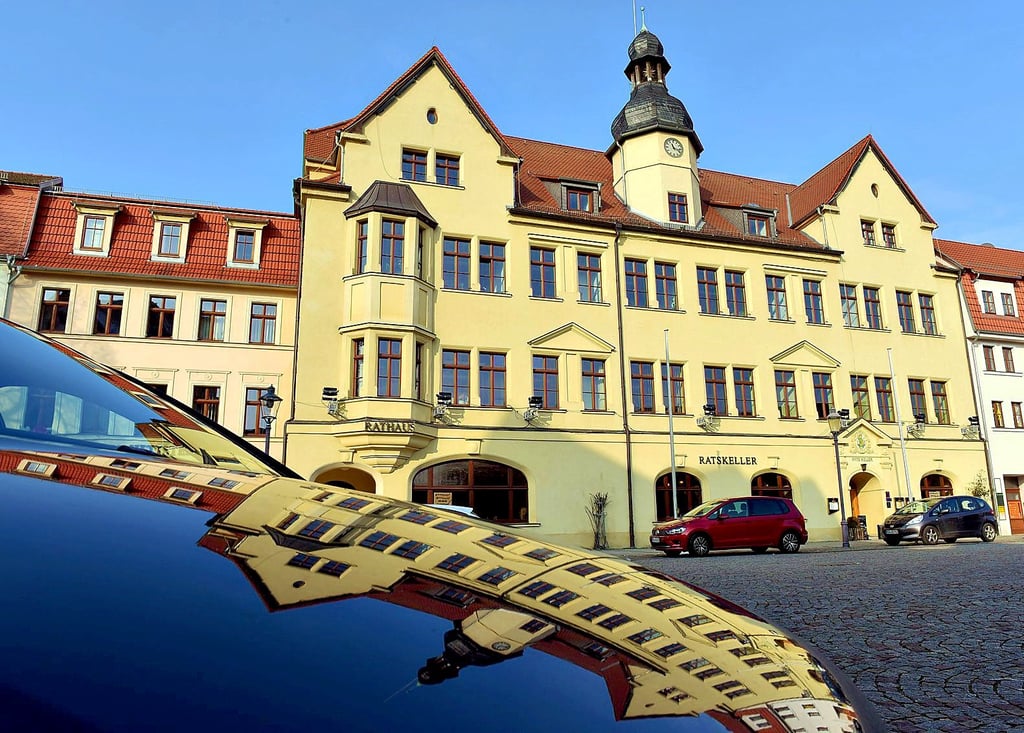 Die Ratssitzungen von Hettstedt finden in der Regel im Kupfersaal des Rathauses statt.