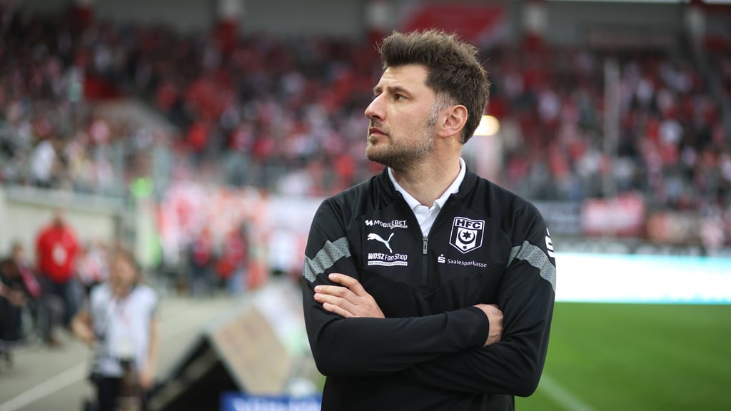 HFC-Trainer Stefan Reisinger will im Spiel bei Viktoria Köln in der 3. Liga die Taktik verändern.