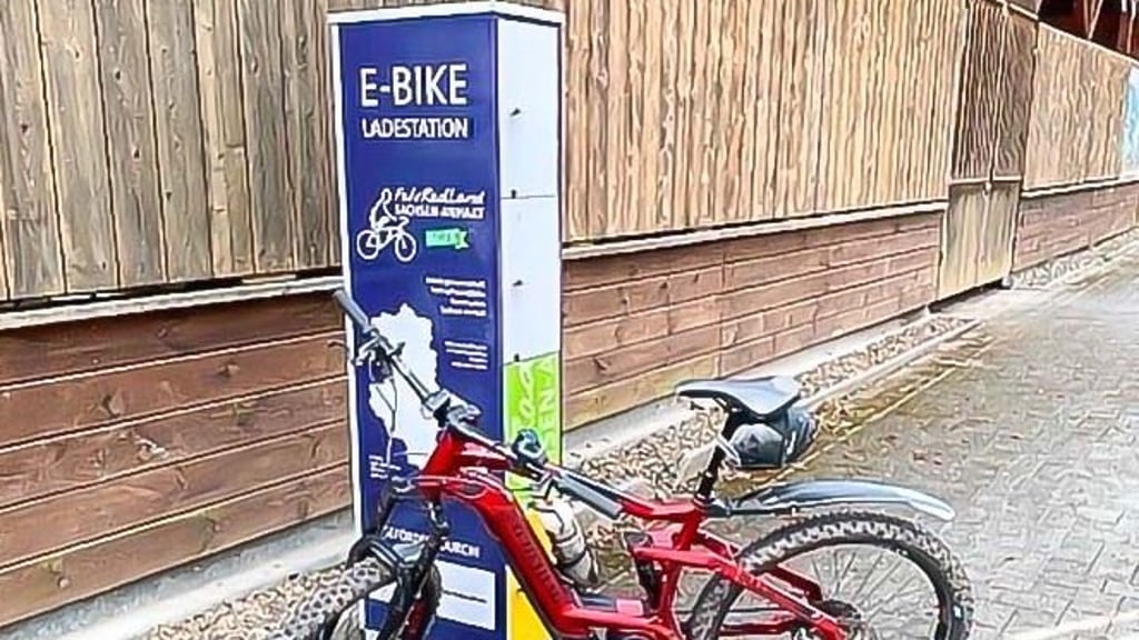Die E-Bike-Ladesäule in Altenbrak.