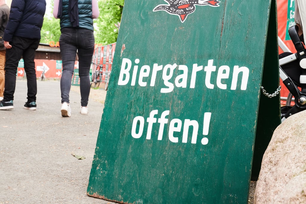 Seit April ist Kiffen im Biergarten theoretisch möglich – sofern der Wirt es erlaubt. In Sachsen-Anhalt ist das allerdings nicht überall der Fall.
