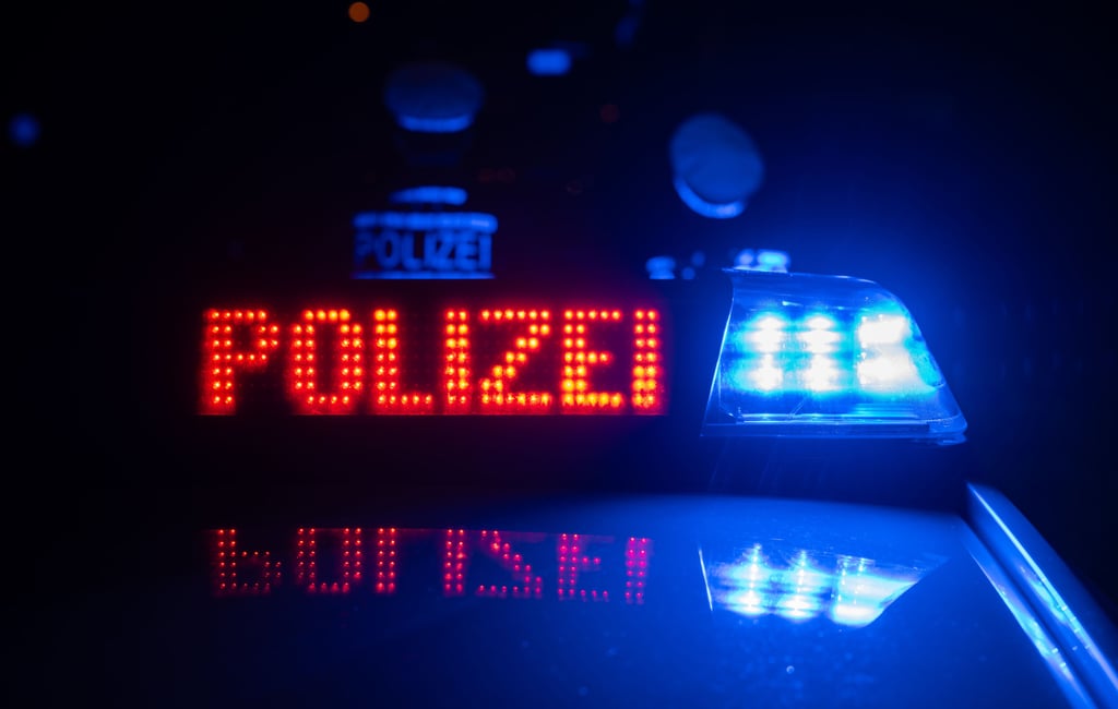 Die Polizei hat in Köthen einen Opel-Fahrer kontrolliert.