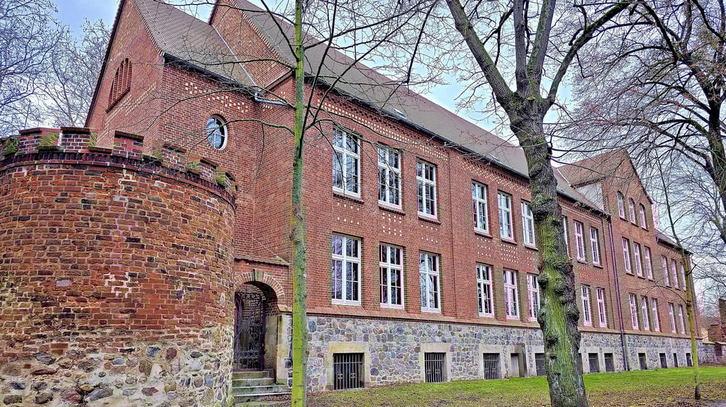 In der Zerbster Grundschule An der Stadtmauer sollen dringend benötigte Hortplätze geschaffen werden.