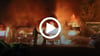 Mutmaßlicher Brandanschlag auf Firma von AfD-Politiker Sven Ebert im Saalekreis: Mehrere Umzugswagen gingen in Flammen auf.