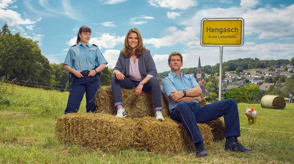 Marie Gabler (Katharina Wackernagel, m.), Heino Fuss (Sebastian Schwarz) und Jenny Dickel (Eva Bühnen).