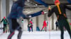 Indoor-Trainung bei Eiseskälte: Skilangläufer in der Skisporthalle Oberhof.