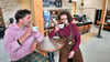 Die Kaffeemänner Thomas Schatz (l.) und Dominik Rider haben mit dem Genusskombinat in Aschersleben einen Concept-Store eröffnet.