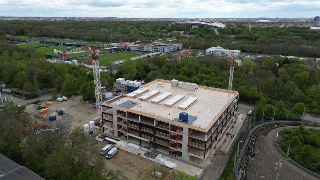 Beste Lage: Das neue RB-Prunkstück an der Capastraße.