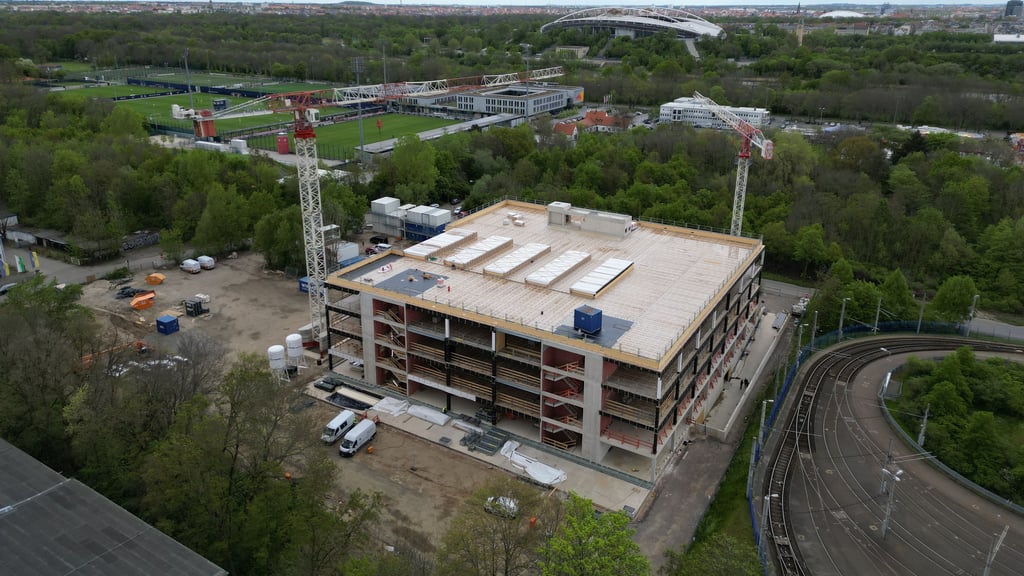 Beste Lage: Das neue RB-Prunkstück an der Capastraße.